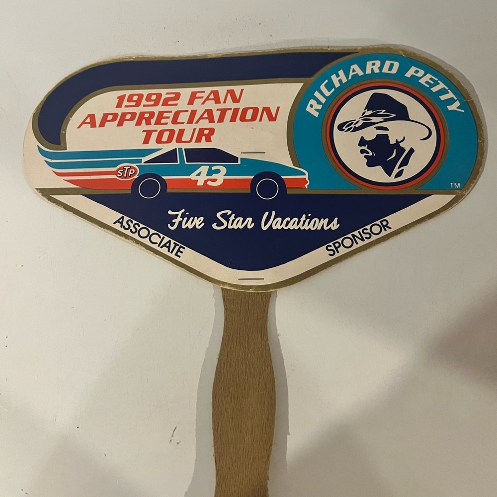 Richard Petty Fan Appreciation Tour Paddle